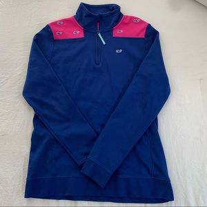 XS Vineyard Vines pull over